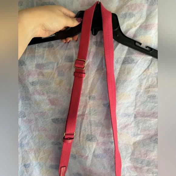 Coach Multicolor Scribble Crossbody Purse with Pink Strap - Picture 4 of 6